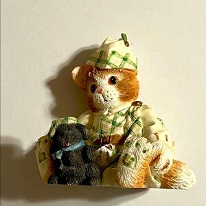 Enesco. Vintage Adorable Cat and Dog Figurine. NWOT